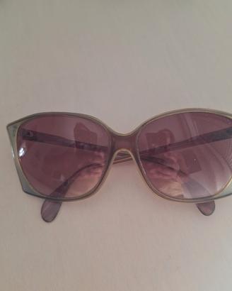 Occhiali da sole donna. Vintage