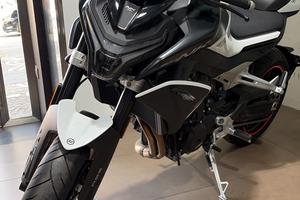 CFMOTO 800NK ADVANCED NUOVA