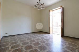 2 LOCALI A PALERMO