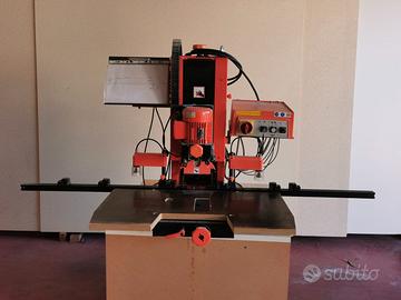 Foratrice per armadi Procenter2000 blum