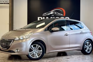 Peugeot 208 1.4 HDi 68 CV 5 porte Allure