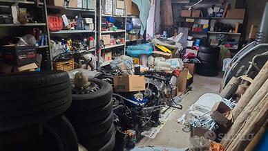 lotto ricambi d'epoca e nuovi, strumenti officina 