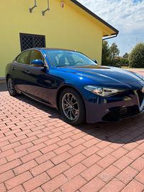Alfa Romeo Giulia 2.2 136 CV Automatica