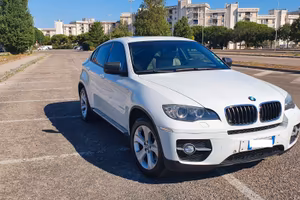 BMW X6 - 2010 - tenuta molto bene!