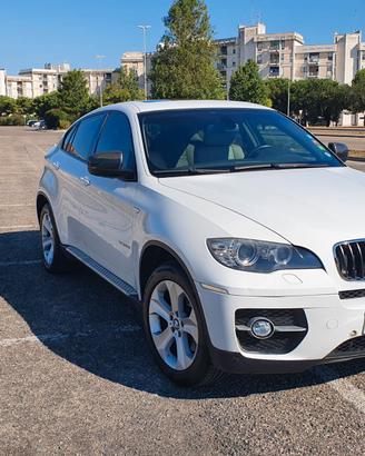 BMW X6 - 2010 - tenuta molto bene!