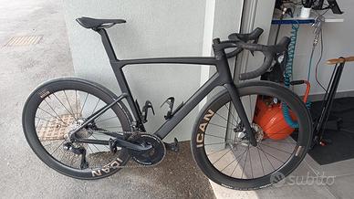 TELAIO Bici da corsa LIGHT CARBON e MANUBRIO INTEG