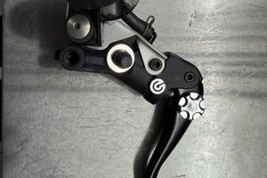 Pompa brembo motard 15x18