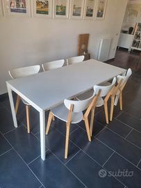 tavolo 6 posti con sedie