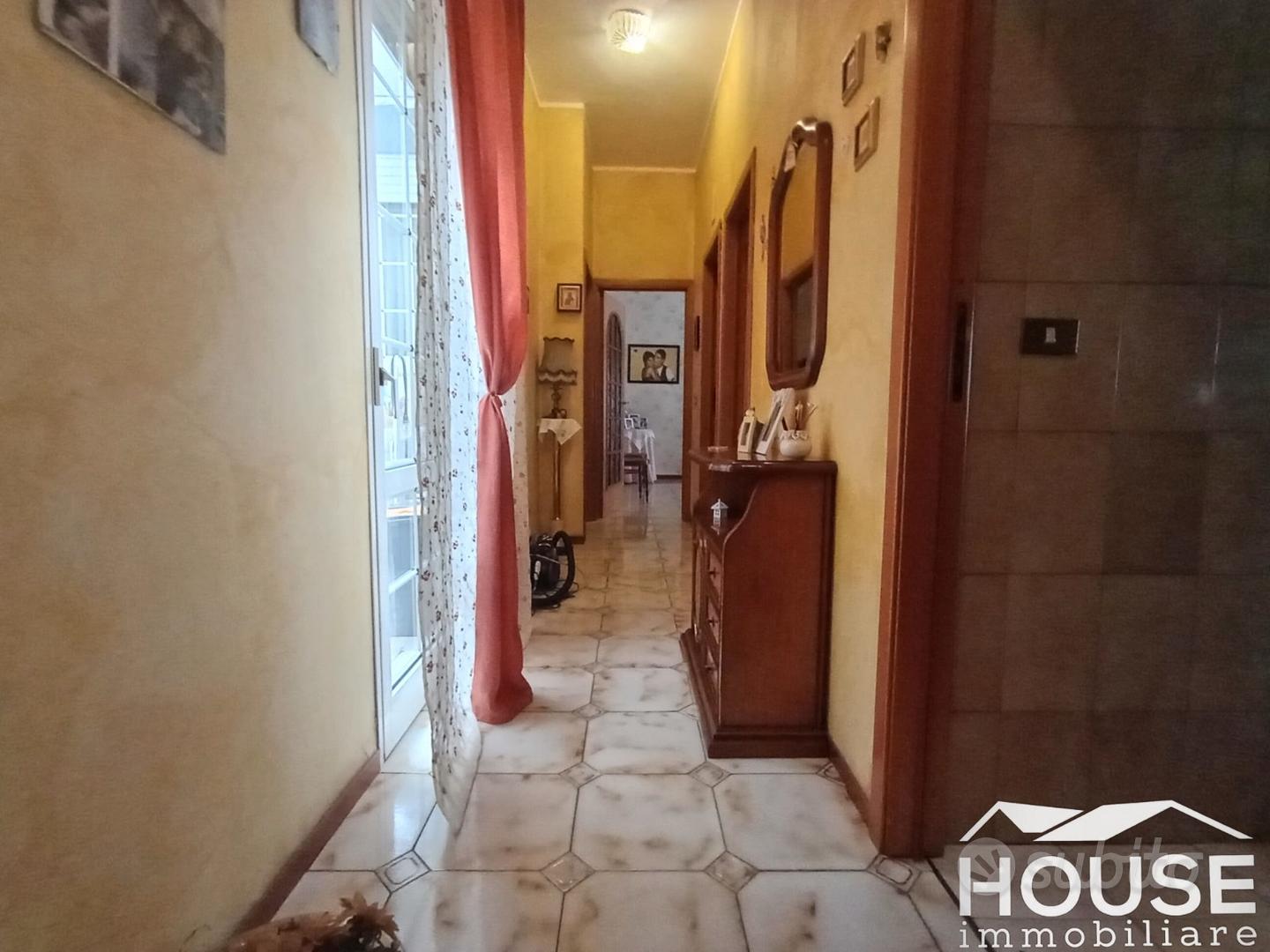 Paterno' - stabile con garage id: ppa252vc - Vista 2