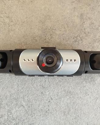 Dash Cam 4 Canali 360° + MicroSD 64GB - Nuovo