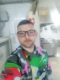 Aiutante pasticcere pratico