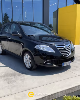 LANCIA Ypsilon 1.2 69 CV 5 porte Platinum