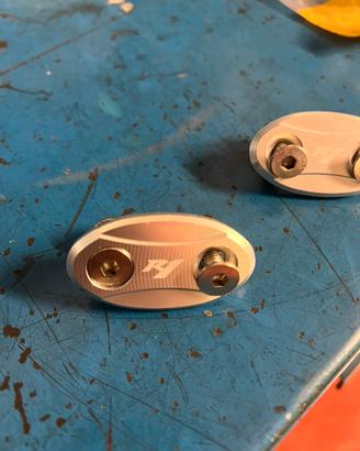 Tappi specchietti R1 2009/2014