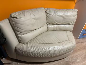 Divano bianco in pelle vera