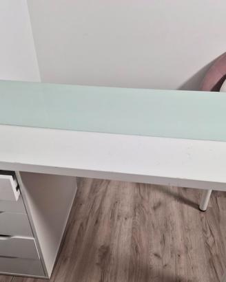 Tavolo manicure