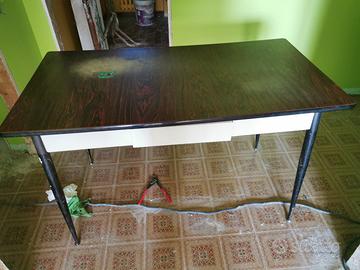 tavolo in formica  vintage