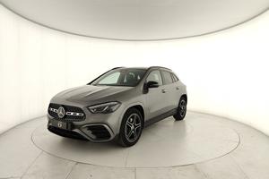 MERCEDES-BENZ GLA 180 d