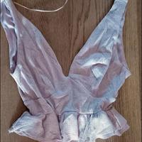 Top scollato sulla schiena, Bershka 