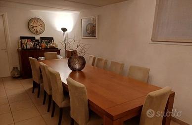 Tavolo in noce massiccio