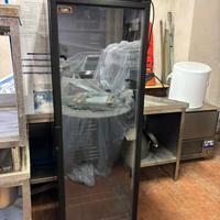 vetrinetta refrigerata con led