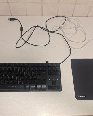 Mouse tastiera e mousepad della trust