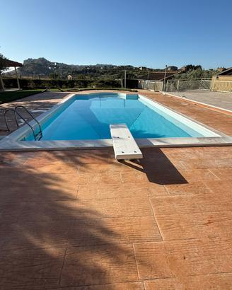 Trampolino Piscina