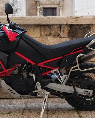 Aprilia Tuareg 660