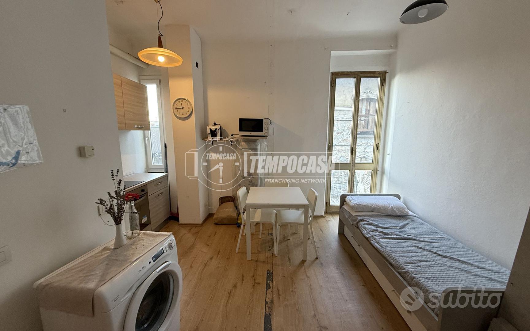 Appartamento a Como Via Marchesi Pompeo 3 locali