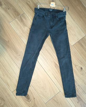 Jeans neri da ragazzo – Taglia 42