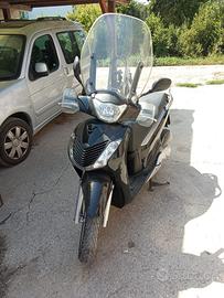 Sccoter sh Honda 150