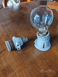 ruba corrente e attacco lampadina 