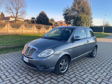 Lancia Ypsilon 1.2 Elle