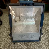 Grande faro da cantiere GEWISS