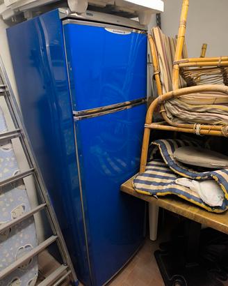 Frigo blu