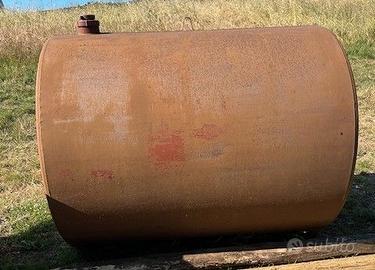 cisterna per gasolio da 2000 litri