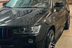 Bmw X4 x drive 20 d M sport
