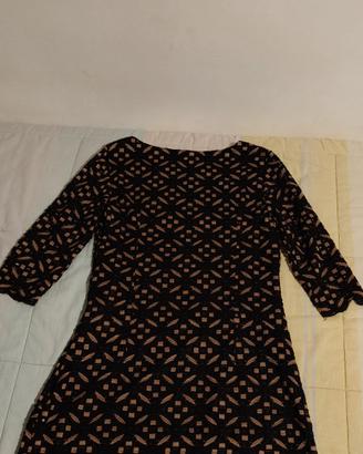 Abito in pizzo nero e beige