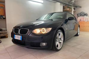 BMW 320d coupé futura