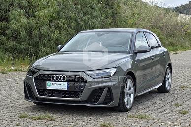 AUDI A1 SPB 35 TFSI S tronic S line edition