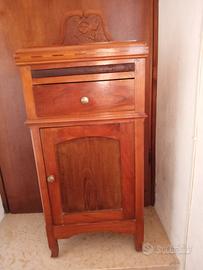 comodini vintage primi '900