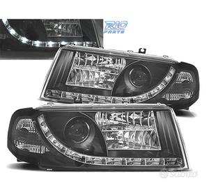 FARI SKODA OCTAVIA 01-04 LUCE DIURNA LED FONDO NER
