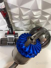 Aspirapolvere traino Dyson DC52 con filo originale