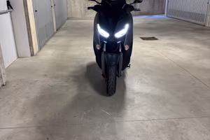 Yamaha Max