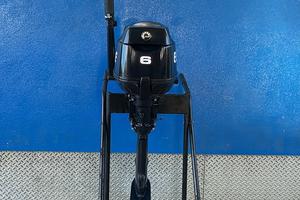 Motore fuoribordo usato 6 Hp 4 tempi