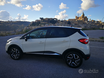 Renault captur auto/navi/pelle/telec/tel