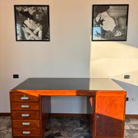 Scrivania da ufficio antica