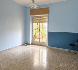 4 LOCALI A PORTICI