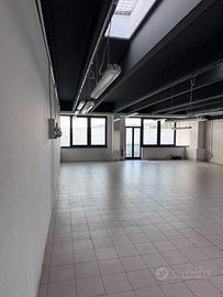 Locale 140mq