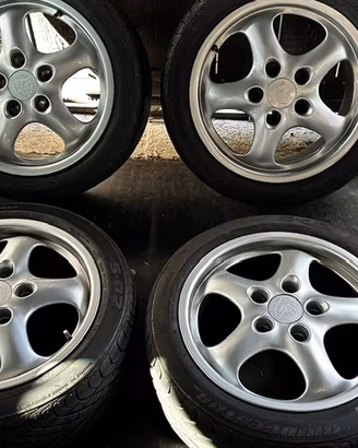 CERCHIONI 17 PER PORSCHE GOMMATI perfetti