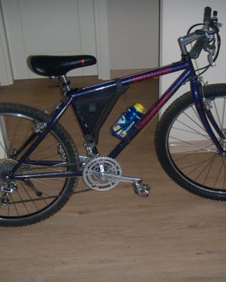 SPECIALIZED stumpjumper